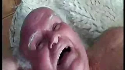 Cam